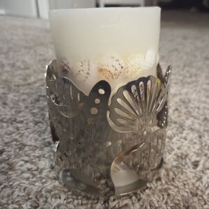 Seashell Candle Holder with White Seashell Candle